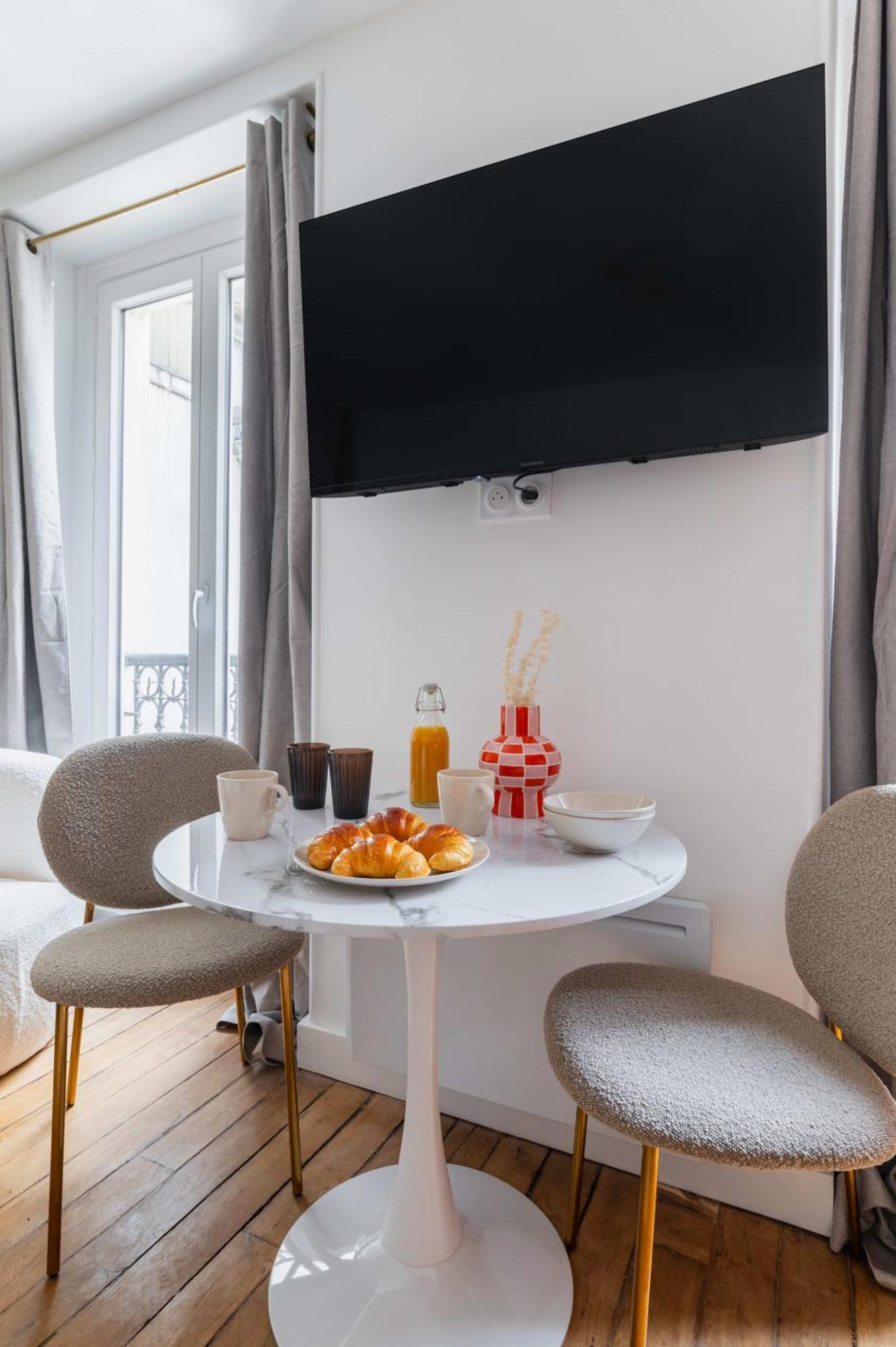 Grand Studio Refait A Neuf Paris 16 - 4P - Flat-Guest 외부 사진
